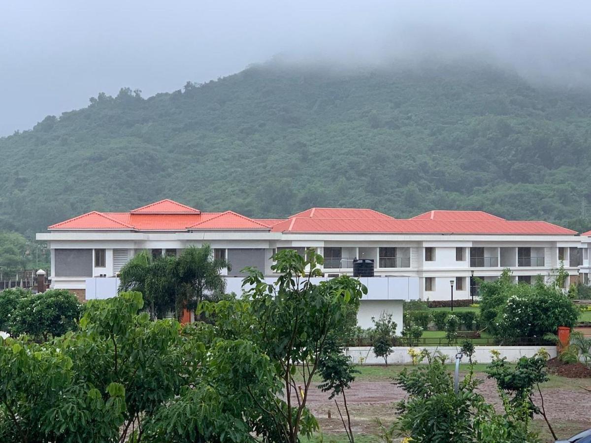 Mizzle Lonavala Exterior foto