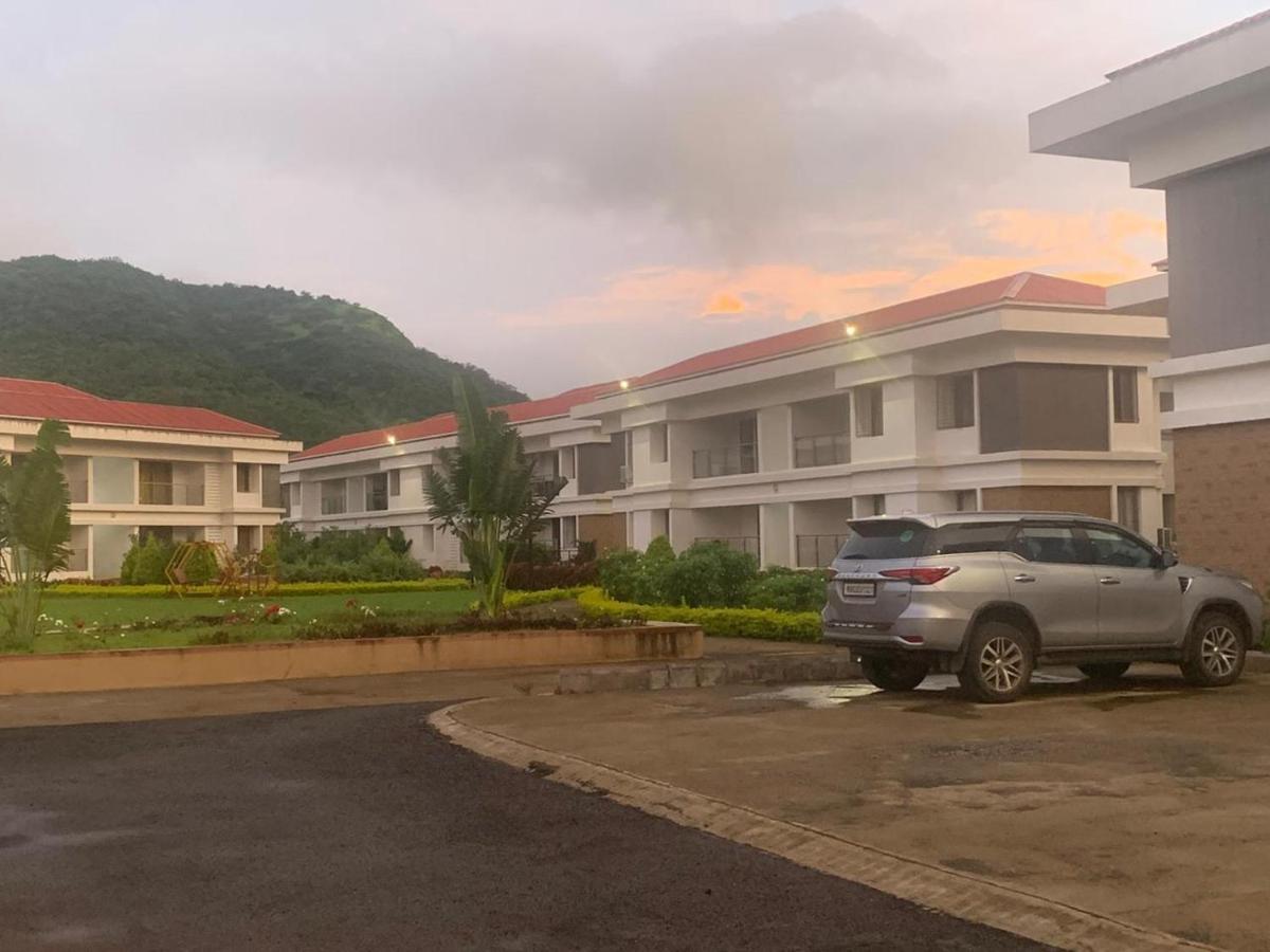 Mizzle Lonavala Exterior foto