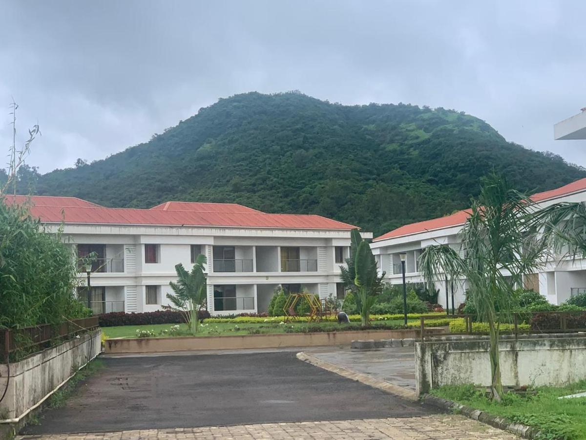 Mizzle Lonavala Exterior foto