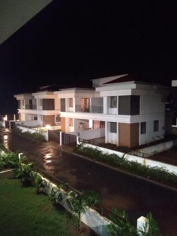 Mizzle Lonavala Exterior foto