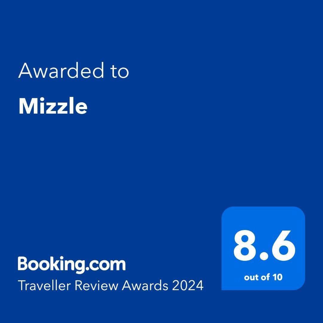 Mizzle Lonavala Exterior foto